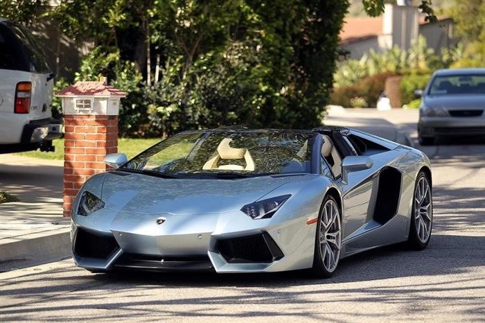 Lamborghini Aventador Roadster